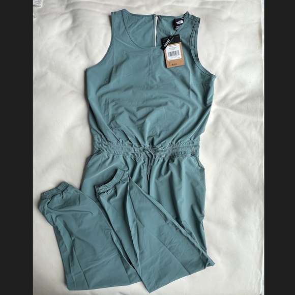 North Face Never Stop Jumpsuit - Picture 3 of 3